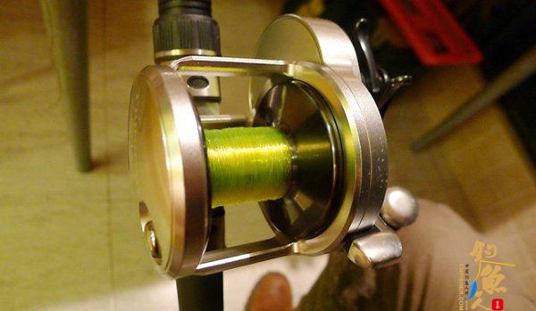 图文解说:鼓式渔轮的卷线技巧