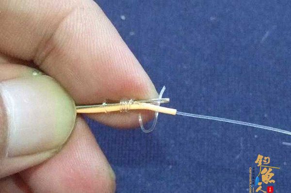 图解:飞蝇钓的主线与前导线连接法