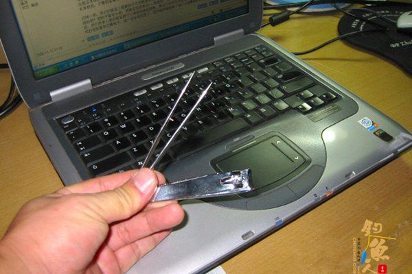 DIY改造路亚挂底永不消失的拟饵