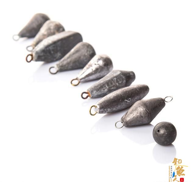 它是钓组的焦点 稍经改动不但减少了挂底的麻烦