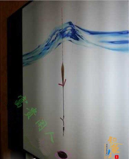 台钓鲢鳙鱼的三种自创调漂方法 图6 上饵料和垂钓钓浮方式