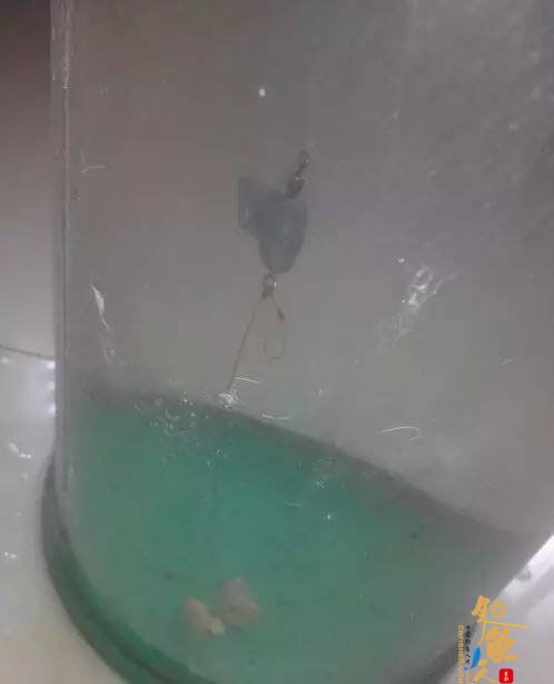 半水调漂 第六步、别忘记，我们在调整铅皮的时候，不论怎样，铅皮都是悬浮于水里的