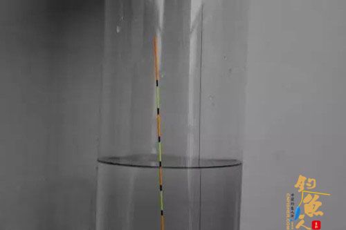 简单通用的台钓调漂方法 一、空钩调目