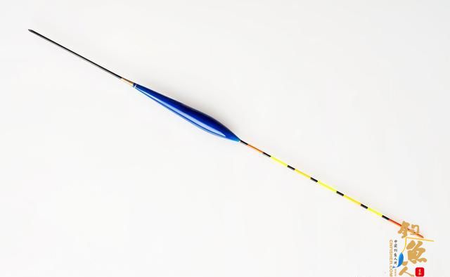 酱层水底，掌握4条诱因，熟读4个技巧，找实底钓鱼很轻松