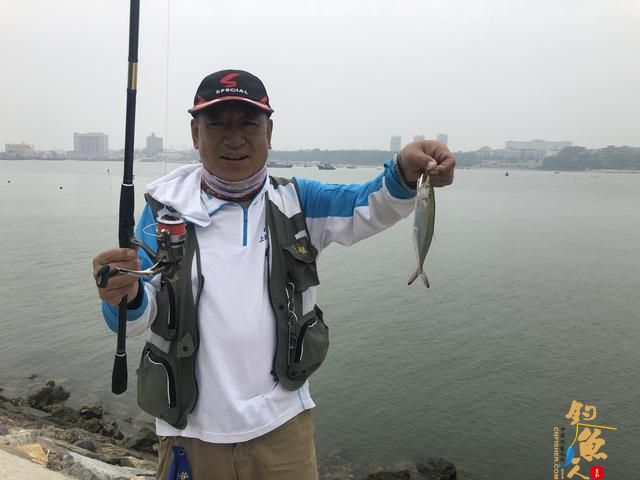 矶钓最主要的就是这几个动作的连贯配合,我先从入门讲起