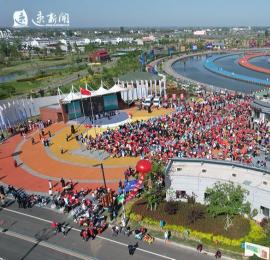 中国·泗洪洪泽湖国际大圆塘“美人鱼”百万超级杯开赛