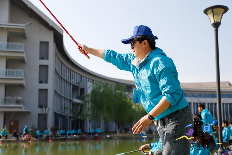 2025泰山·大学生钓鱼大赛在泰山科技学院明湖畔圆满落幕